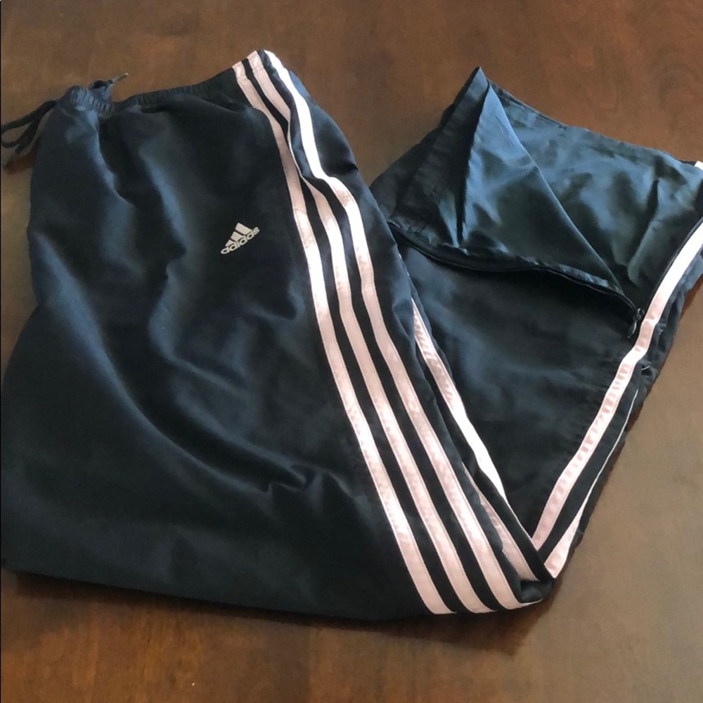 Women’s Adidas track pants L zip bottom blk/pink